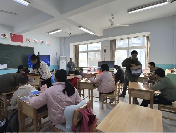 Winter Engagement丨TKG Employee Representatives’ Year-End Visit to the Children’s Welfare Institute