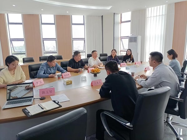 Institute-enterprise interaction丨TKG received the visit of the Tsinghua Yangtze River Delta Research
